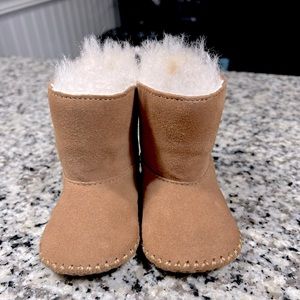 NWOT Baby UGG - size 1